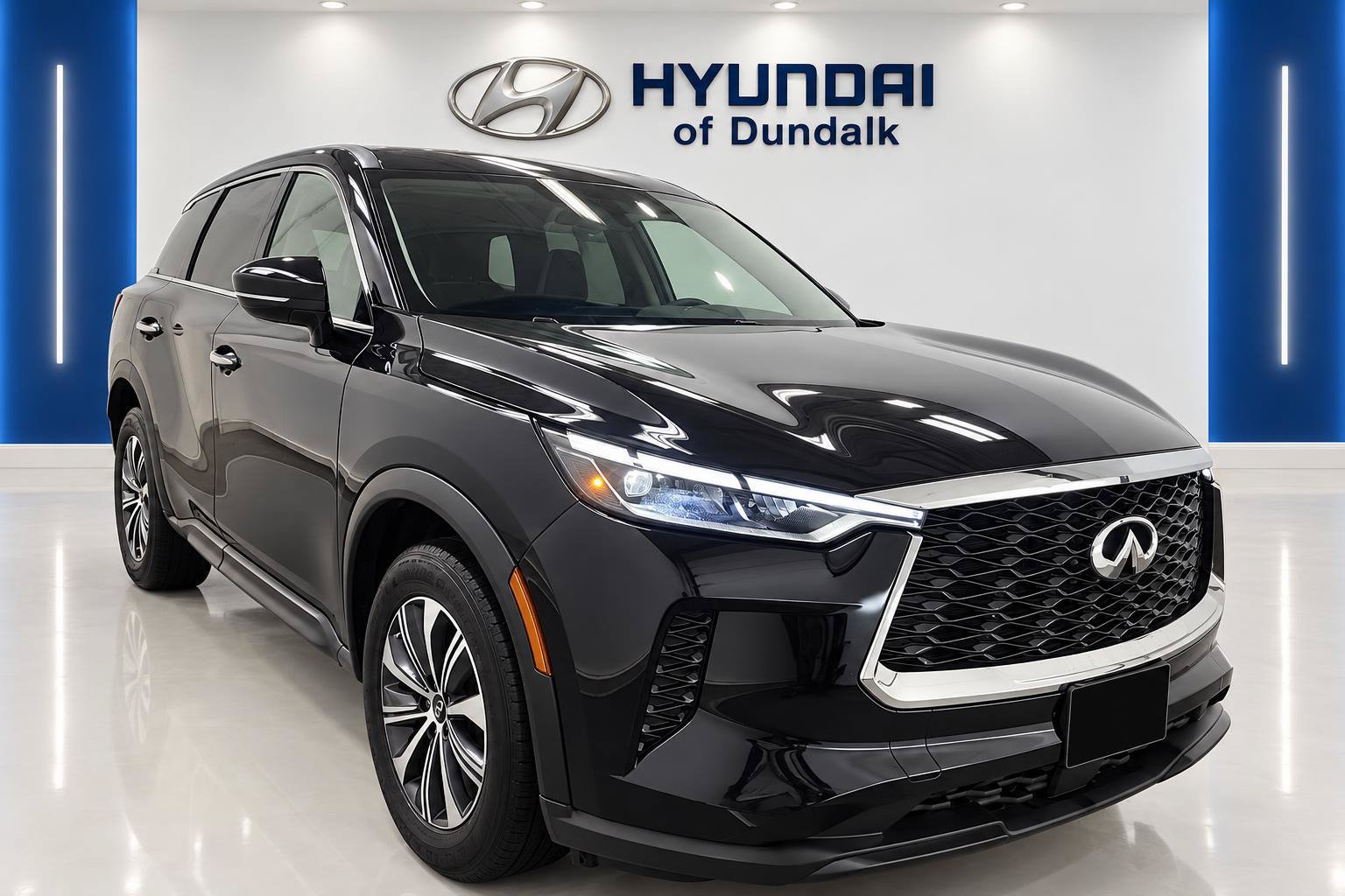 Used 2024 INFINITI QX60 Pure AWD/4WD image 1