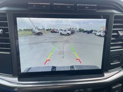 Used 2022 Ford F150 XLT w/ Equipment Group 302A High image 16