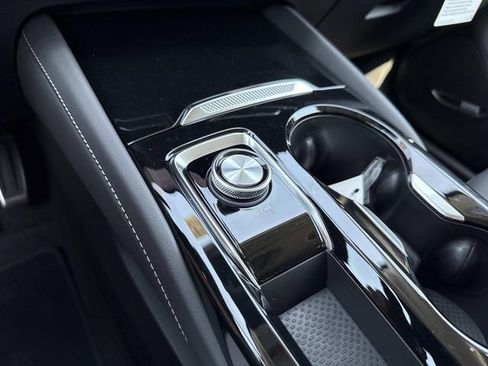 New 2026 Buick Envision Sport Touring image 23