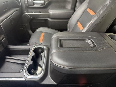 Used 2020 GMC Sierra 2500 AT4 w/ AT4 Premium Package image 25