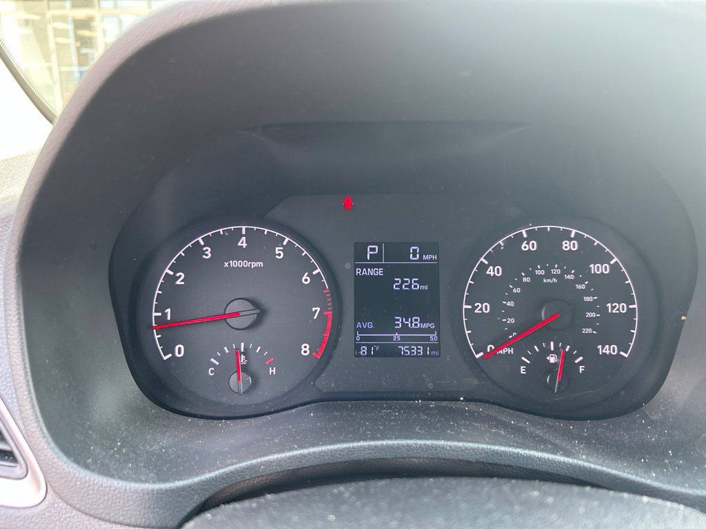 Used 2019 Hyundai Accent SE FWD image 11