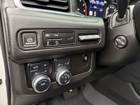 Used 2021 GMC Yukon Denali w/ LPO, Illumination Package image 20