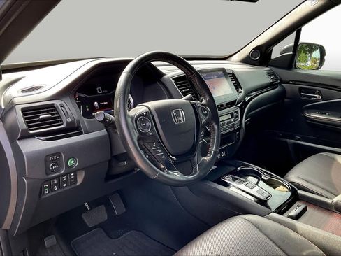 Used 2022 Honda Ridgeline Black Edition image 18