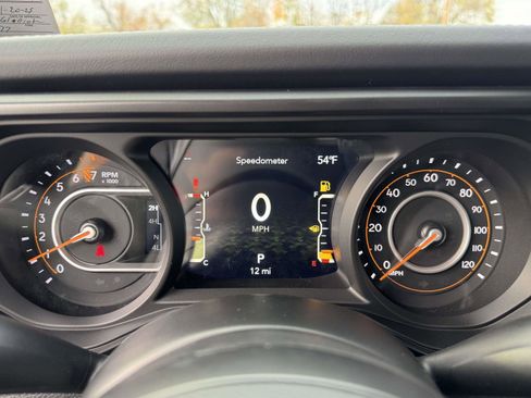New 2026 Jeep Gladiator Mojave AWD/4WD image 12