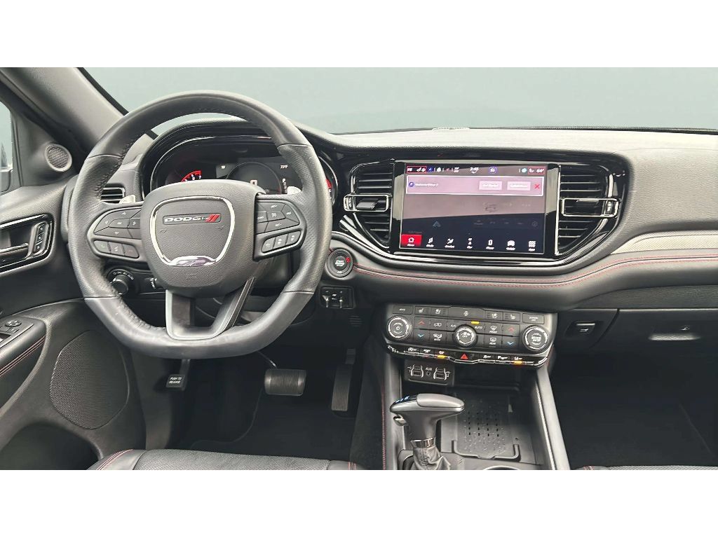 Used 2025 Dodge Durango GT AWD/4WD image 17