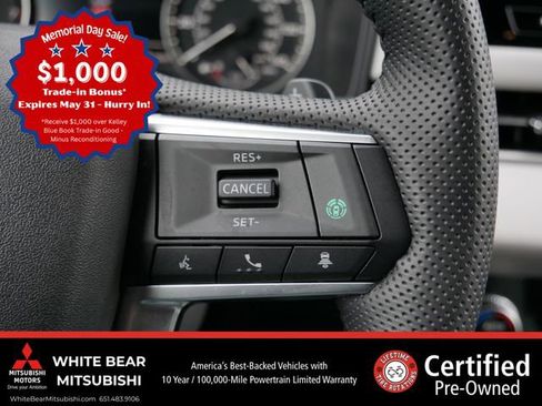 Used 2025 Mitsubishi Outlander SE AWD/4WD image 23