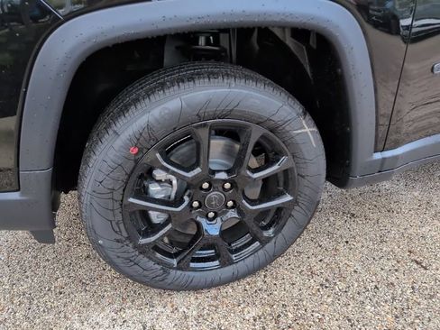 New 2026 Jeep Compass Latitude AWD/4WD image 16