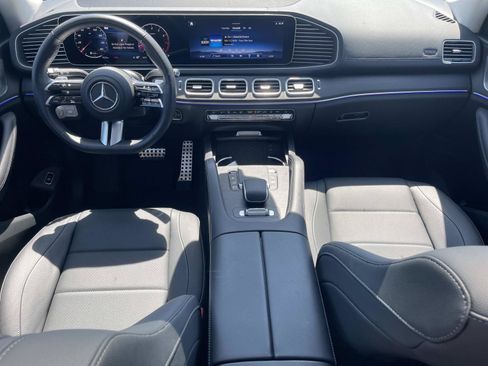 Used 2026 Mercedes-Benz GLS 450 4MATIC image 16