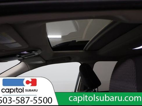 Used 2024 Subaru Outback Premium AWD/4WD image 15