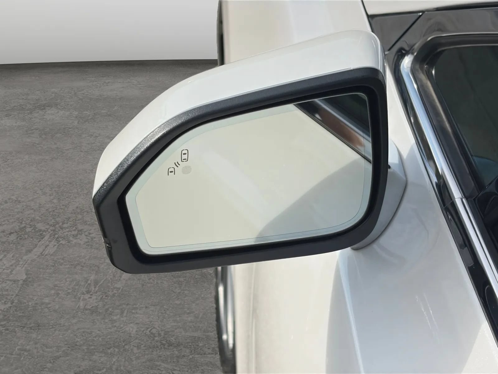 Used 2018 Lincoln MKZ Reserve w/ Magnetic Appearance Package AWD/4WD image 33