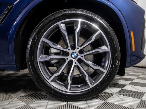 Used 2024 BMW X4 xDrive30i w/ M Sport Package image 38