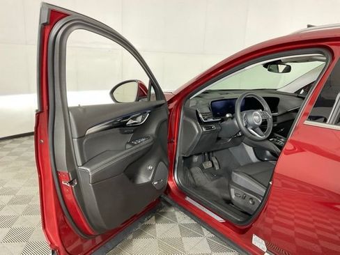 Used 2024 Buick Envision Preferred image 27