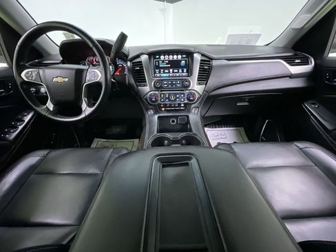 Used 2019 Chevrolet Tahoe LT image 18