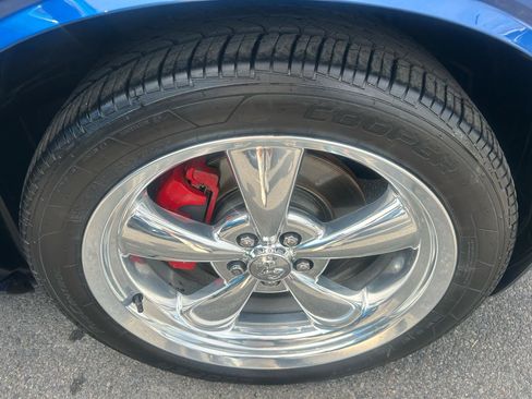 Used 2010 Dodge Challenger R/T RWD image 10