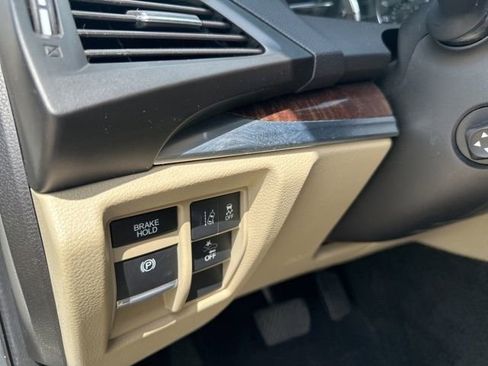 Used 2019 Acura MDX FWD image 13