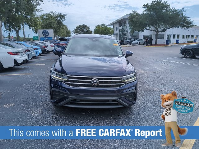 Used 2022 Volkswagen Tiguan SE FWD image 2