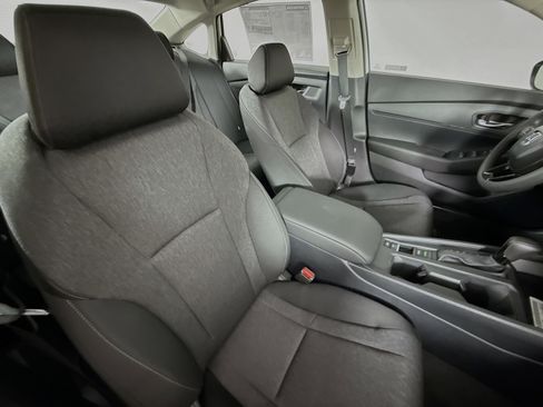 New 2025 Honda Accord LX image 32