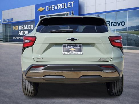 Certified 2025 Chevrolet Trax ACTIV w/ Driver Confidence Package image 8