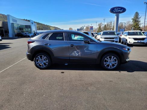 Used 2025 MAZDA CX-30 AWD 2.5 S w/ Preferred Package image 4