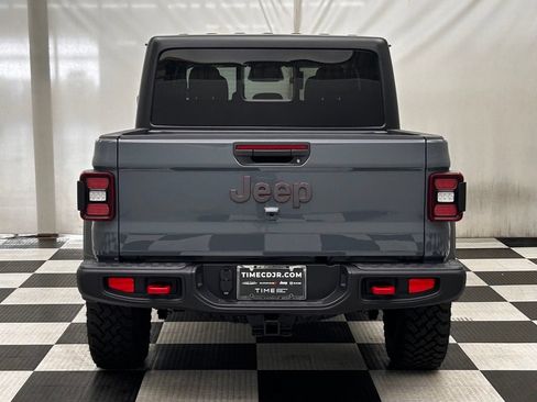 New 2026 Jeep Gladiator Rubicon w/ Technology Group AWD/4WD image 6