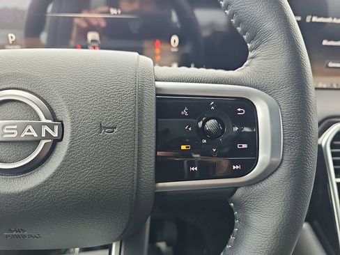 New 2026 Nissan Armada SL w/ Captain's Chari Seat Package image 24