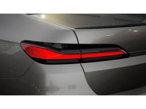 New 2025 BMW 740i w/ Premium Package image 8