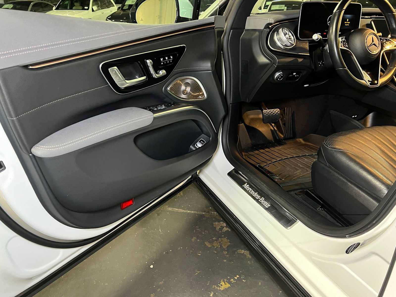 Certified 2022 Mercedes-Benz EQS 450+ Sedan image 20
