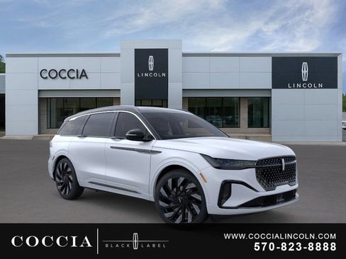 New 2026 Lincoln Nautilus Black Label w/ Jet Appearance Package AWD/4WD image 7