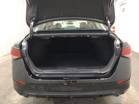 Used 2025 Nissan Sentra S FWD image 29