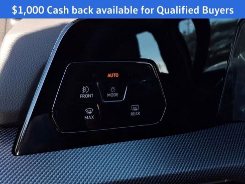 New 2025 Volkswagen GTI SE image 14