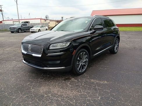 Used 2021 Lincoln Nautilus Reserve AWD/4WD image 11