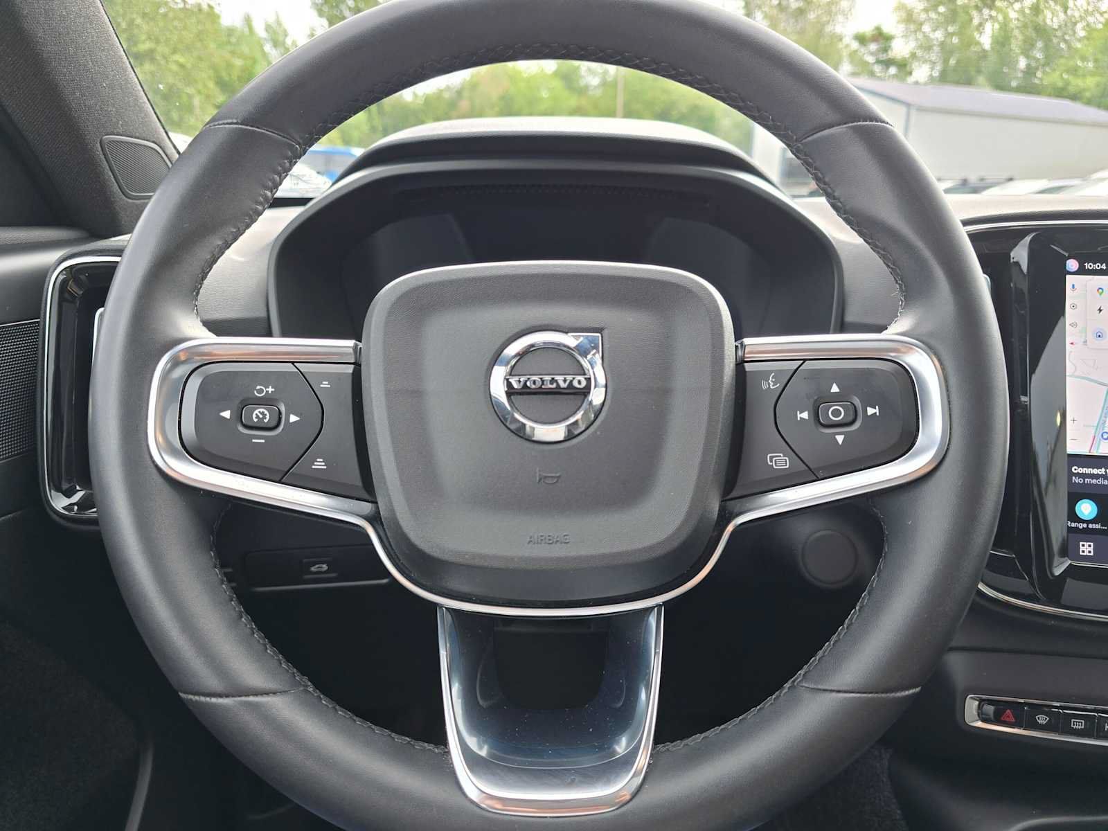 Used 2023 Volvo XC40 Recharge Plus w/ Protection Package Premier AWD/4WD image 25