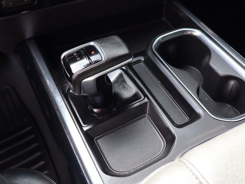 Used 2023 GMC Sierra 1500 Elevation w/ Preferred Package image 29