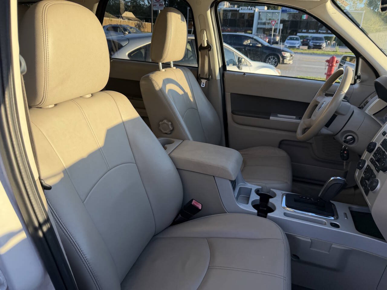 Used 2010 Mercury Mariner Premier AWD/4WD image 14