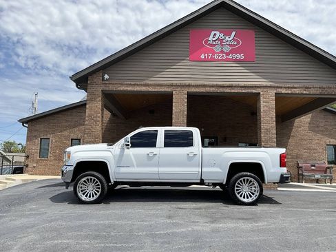 Used 2016 GMC Sierra 2500 SLE w/ SLE Convenience Package AWD/4WD image 25
