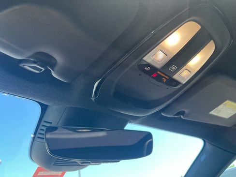 Certified 2023 Volvo C40 P8 Recharge Ultimate AWD/4WD image 19