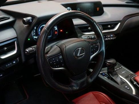 Used 2022 Lexus UX 250h F Sport w/ F Sport Premium Package image 9