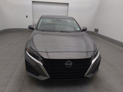 Used 2023 Nissan Altima 2.5 SV image 14