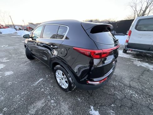 Used 2019 Kia Sportage LX w/ LX Popular Package image 6