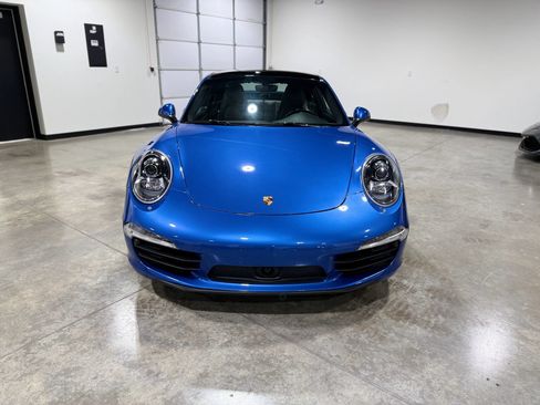 Used 2015 Porsche 911 Carrera image 19