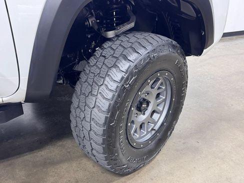 Used 2023 Toyota Tacoma TRD Off-Road AWD/4WD image 21