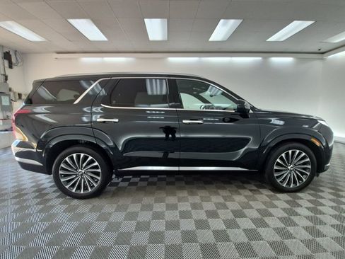 Used 2024 Hyundai Palisade Calligraphy AWD/4WD image 4