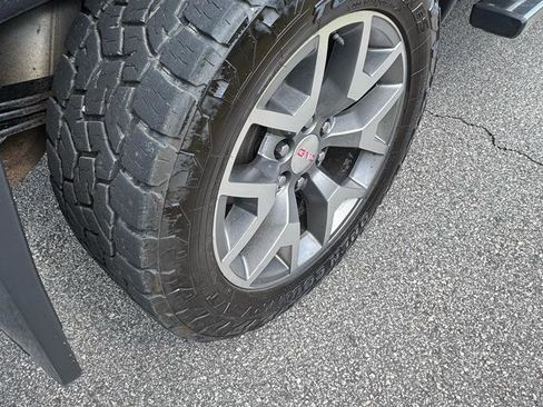 Used 2016 GMC Sierra 1500 SLT w/ All-Terrain Package image 6