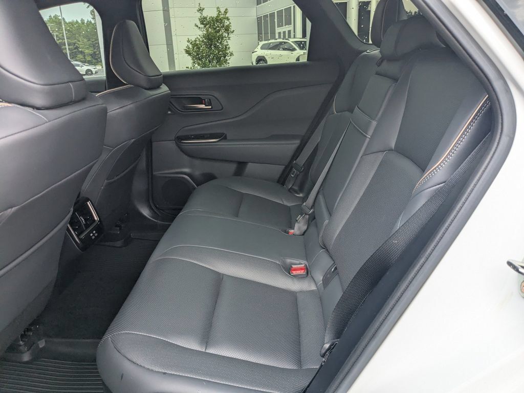 Used 2025 Toyota Crown Signia w/ Advanced Technology Package AWD/4WD image 14