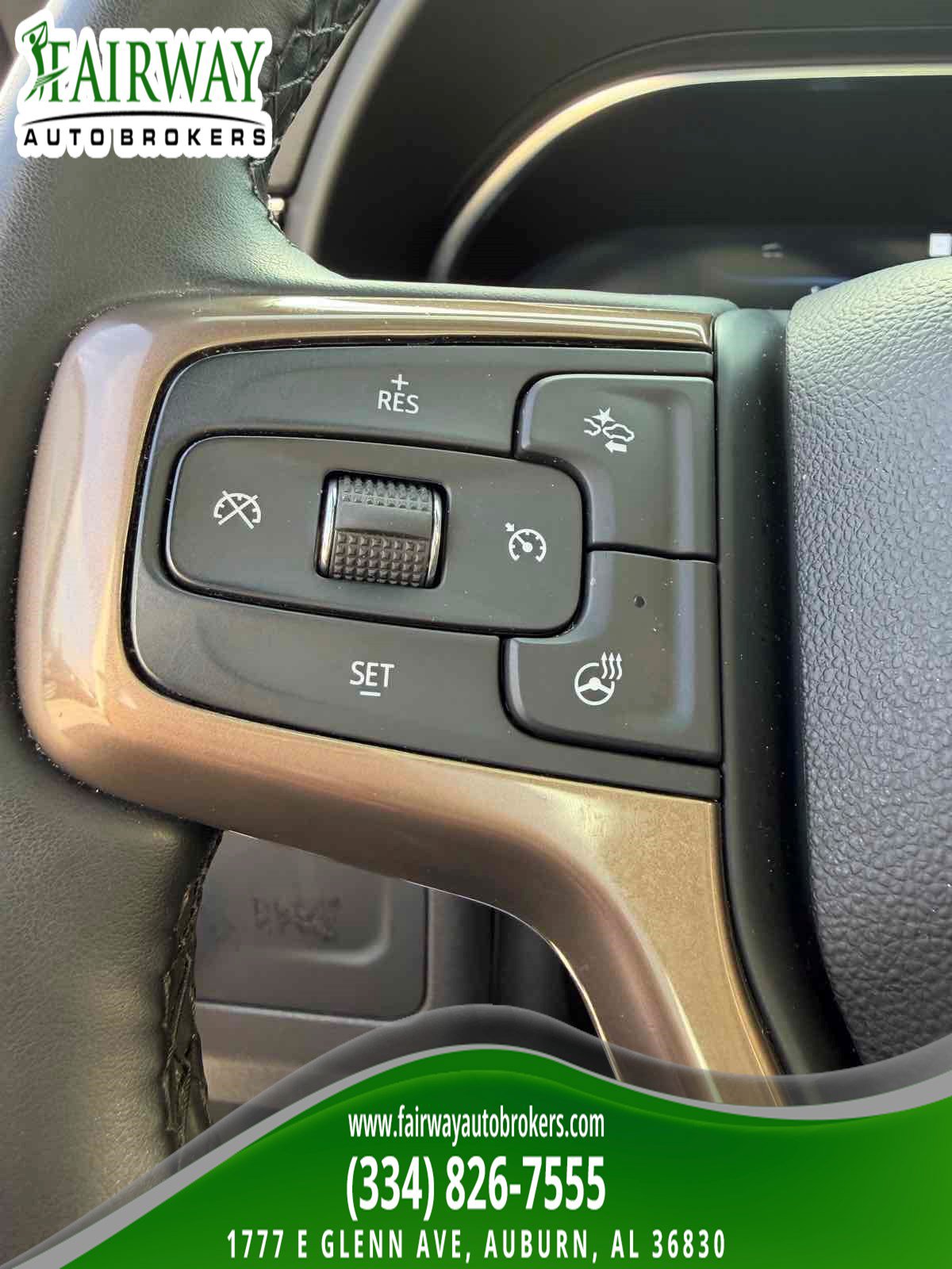 Used 2023 Chevrolet Suburban High Country AWD/4WD image 12