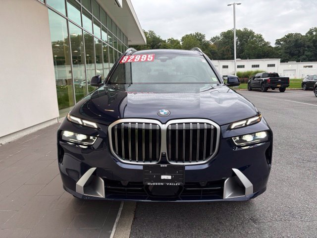 Used 2026 BMW X7 xDrive40i AWD/4WD image 4