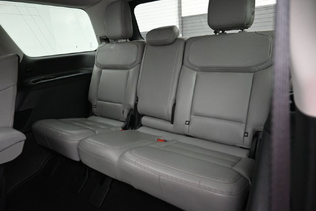Used 2025 Ford Expedition Active AWD/4WD image 28