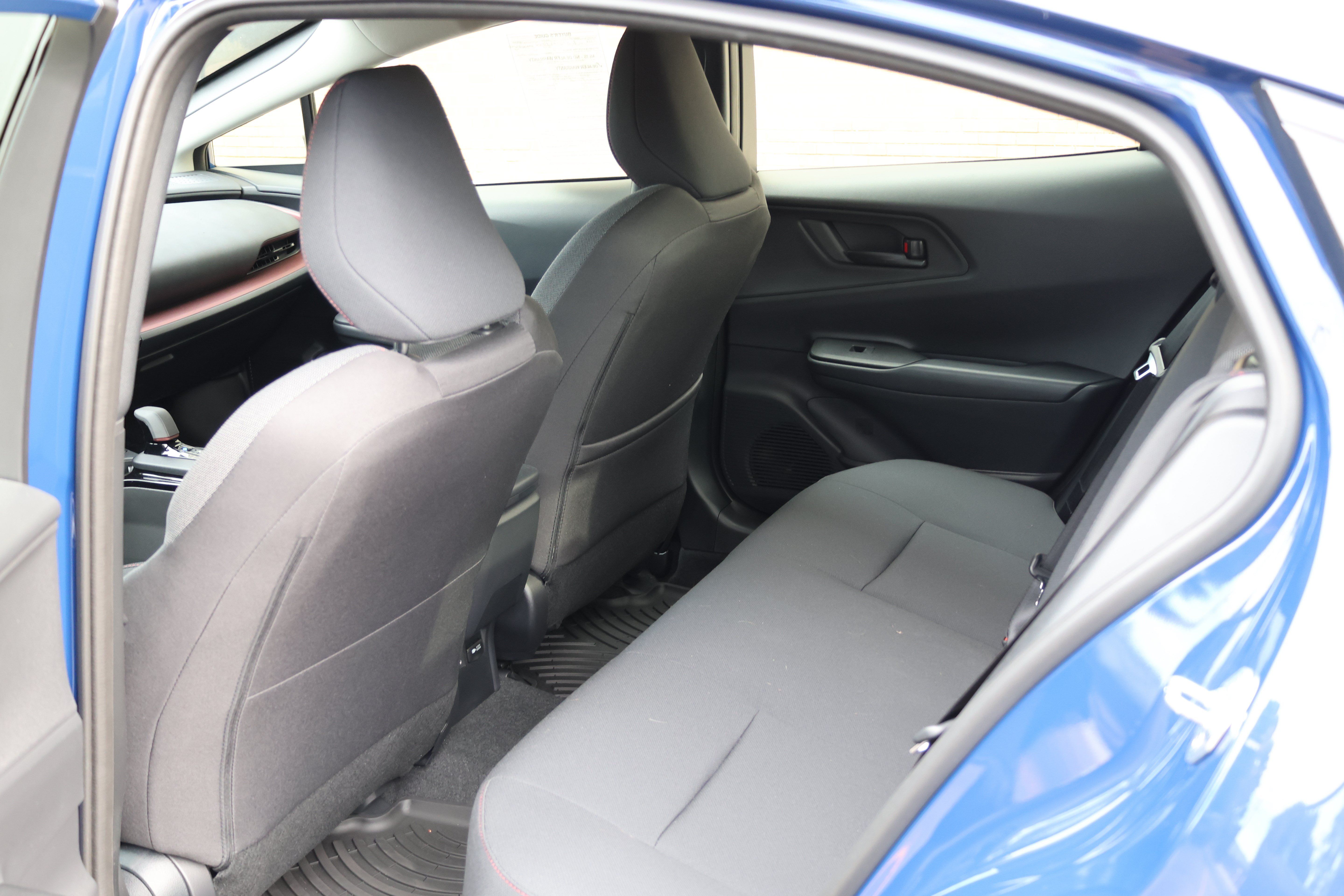Certified 2026 Toyota Prius Plug-In Hybrid FWD image 15