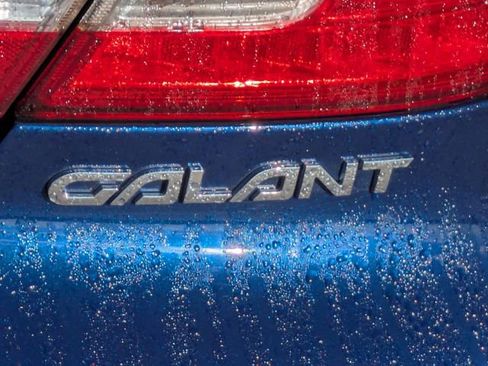 Used 2009 Mitsubishi Galant ES image 27