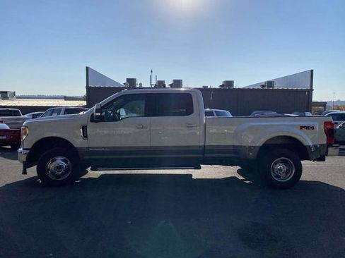 Used 2022 Ford F350 Lariat w/ Lariat Ultimate Package image 7